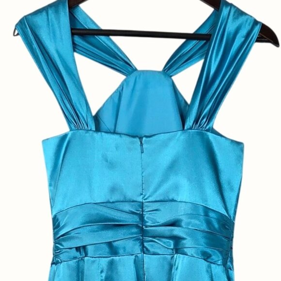 David's Bridal 84177 Y Neck Charmeuse Teal Blue Satin Bubble Hem Dress Size 2 - Picture 4 of 6